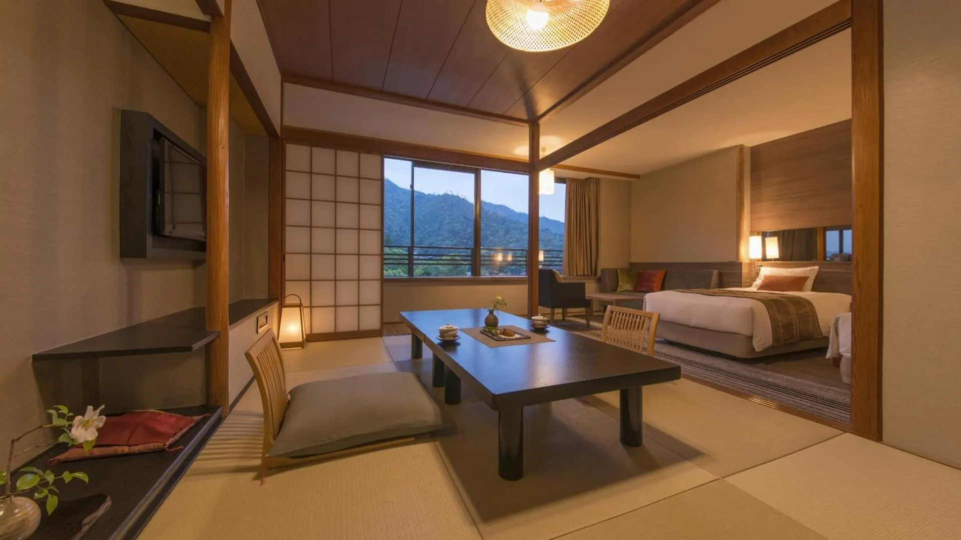 Miyajima Grand Hotel Arimoto Hatsukaichi 4*,  Japan