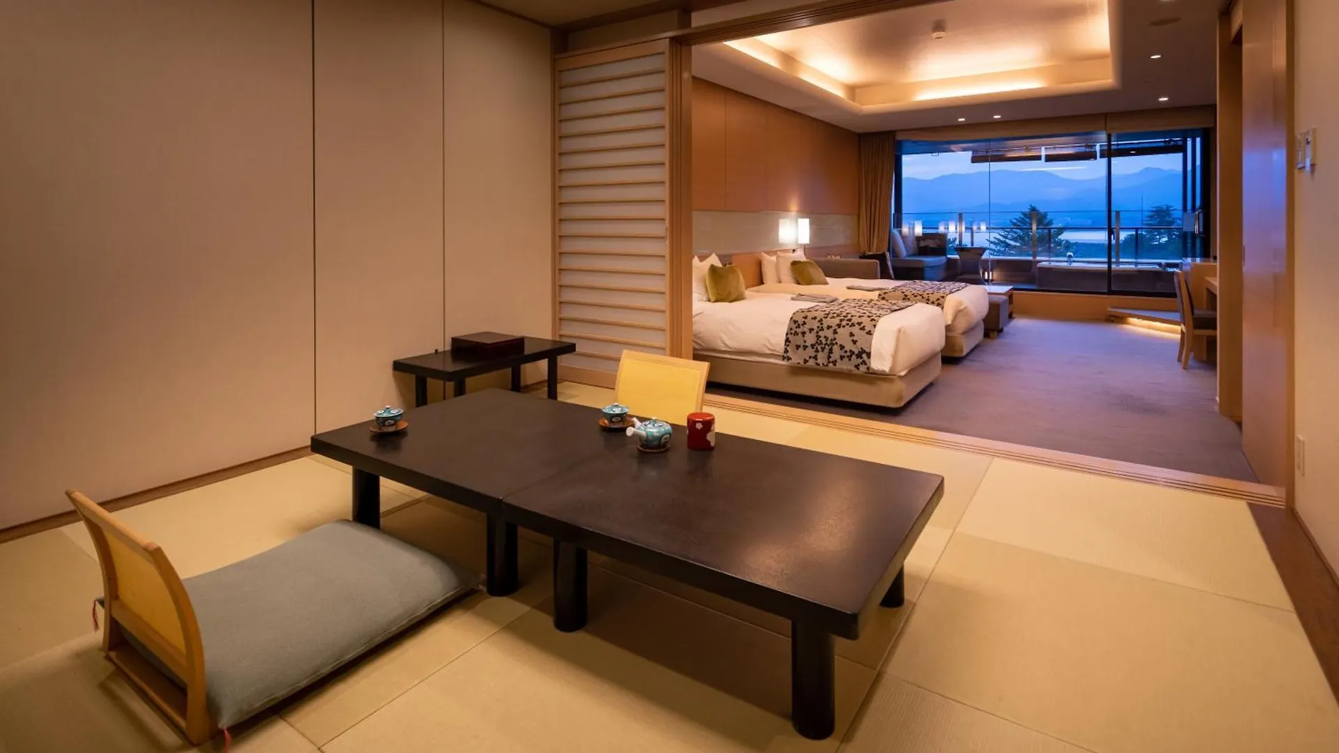 Miyajima Grand Hotel Arimoto Hatsukaichi 4*,